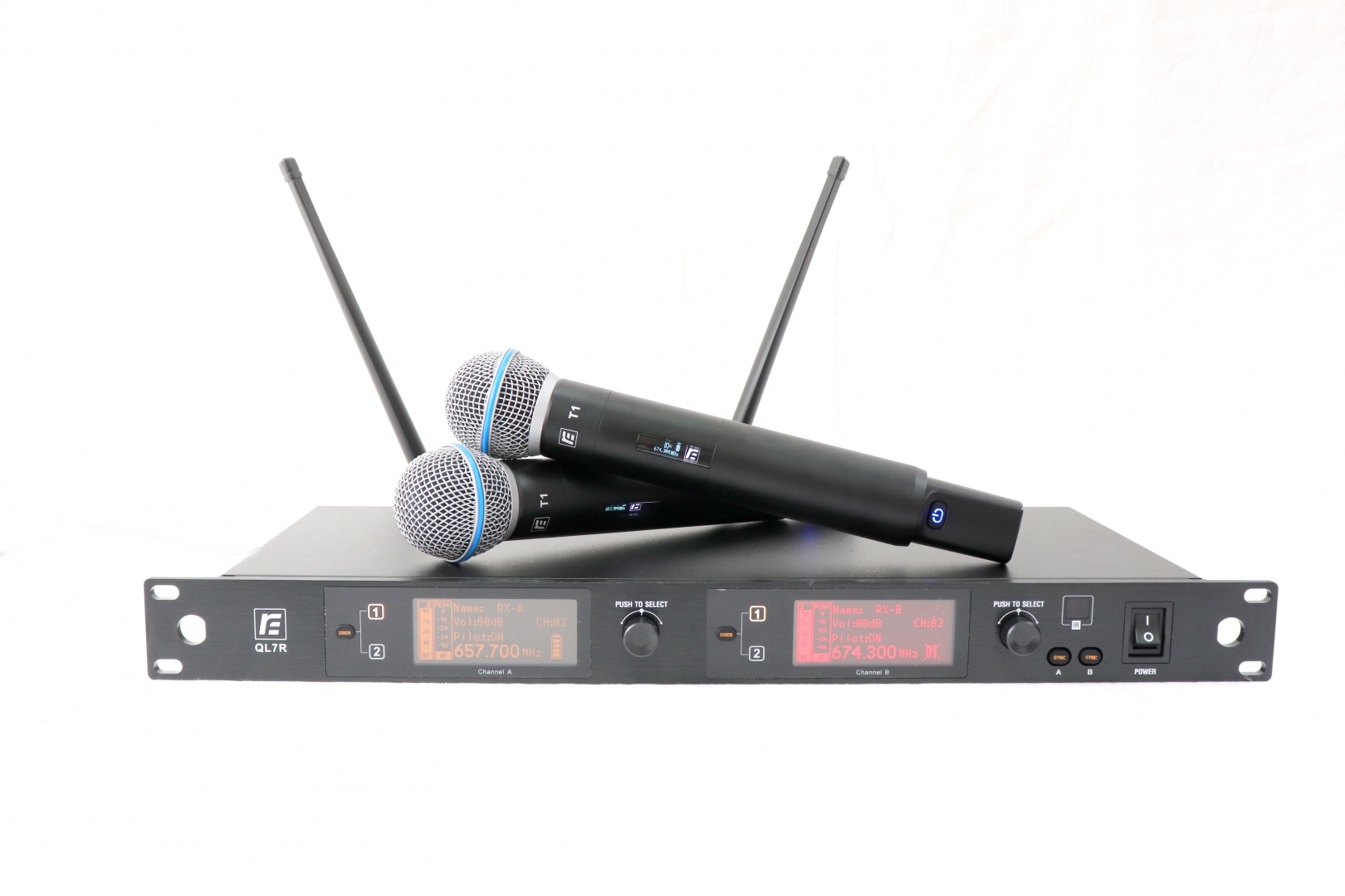 RFIntell QL7R/T1-B 720,500-754,000 МГц 2-канальная радиосистема с 2-мя ручными микрофонами в Невинномысске
